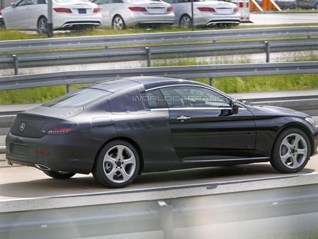 Mercedes C-Class Coupe - Noi Poze Spion