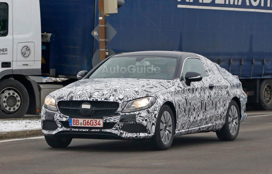 Mercedes C-Class Coupe - Poze Spion