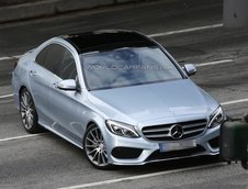 Mercedes C-Class necamuflat