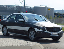 Mercedes C-Class Sedan - Poze Spion