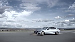 Mercedes C-Class - Video Oficial