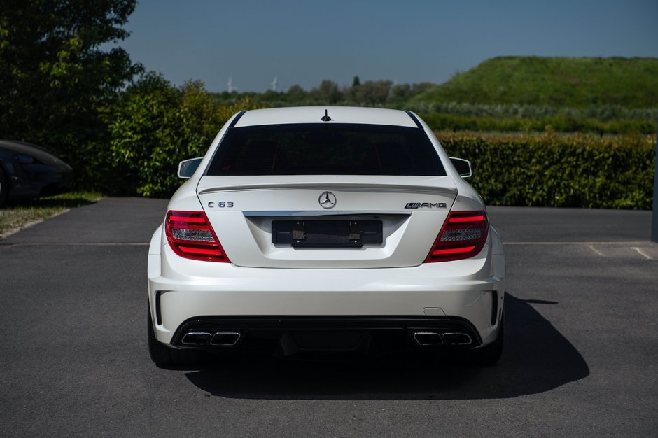 Mercedes C63 AMG Black Series de vanzare