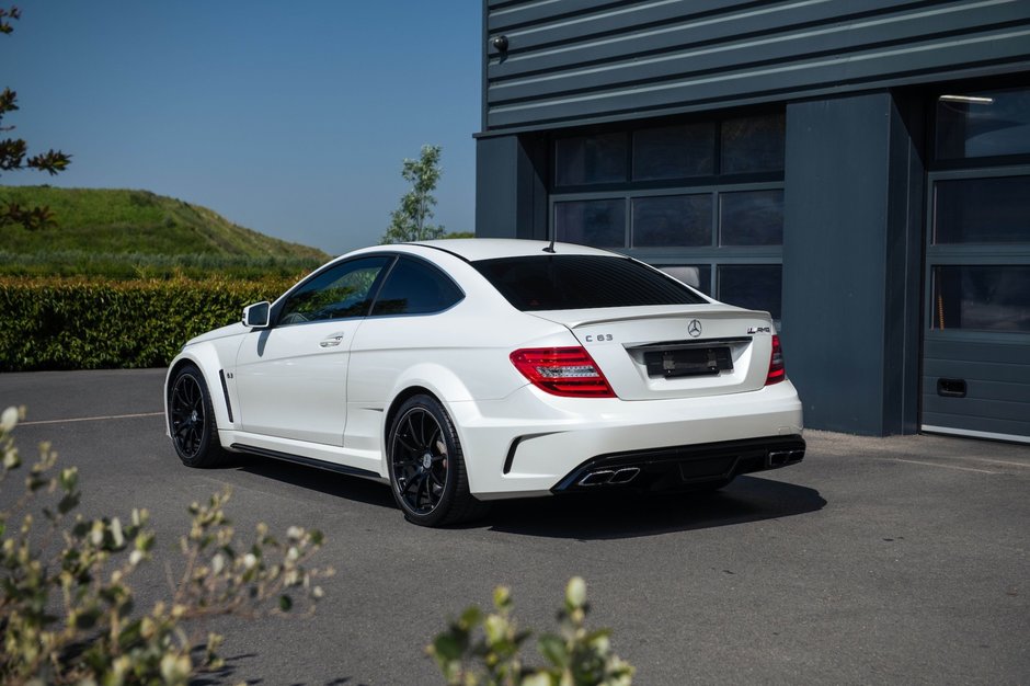 Mercedes C63 AMG Black Series de vanzare