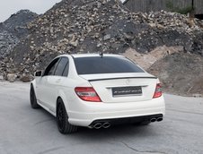 Mercedes C63 AMG by Kubatech