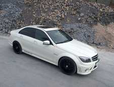 Mercedes C63 AMG by Kubatech