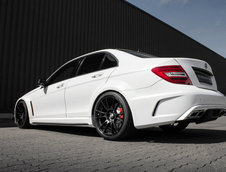 Mercedes C63 AMG by mcchip-dkr