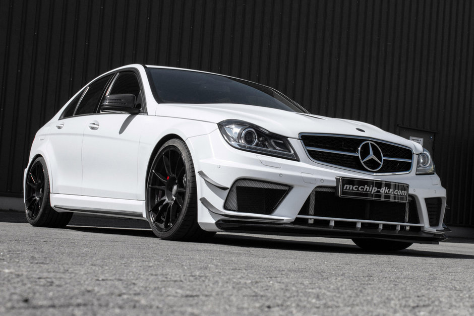 Mercedes C63 AMG by mcchip-dkr