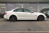 Mercedes C63 AMG de 700 CP