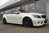 Mercedes C63 AMG de 700 CP