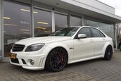 Mercedes C63 AMG de 700 CP