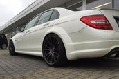 Mercedes C63 AMG de 700 CP