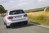 Mercedes C63 AMG Facelift - Galerie Foto