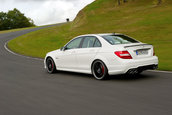 Mercedes C63 AMG Facelift - Primele fotografii oficiale