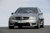 Mercedes C63 AMG - Galerie Foto