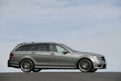 Mercedes C63 AMG - Galerie Foto