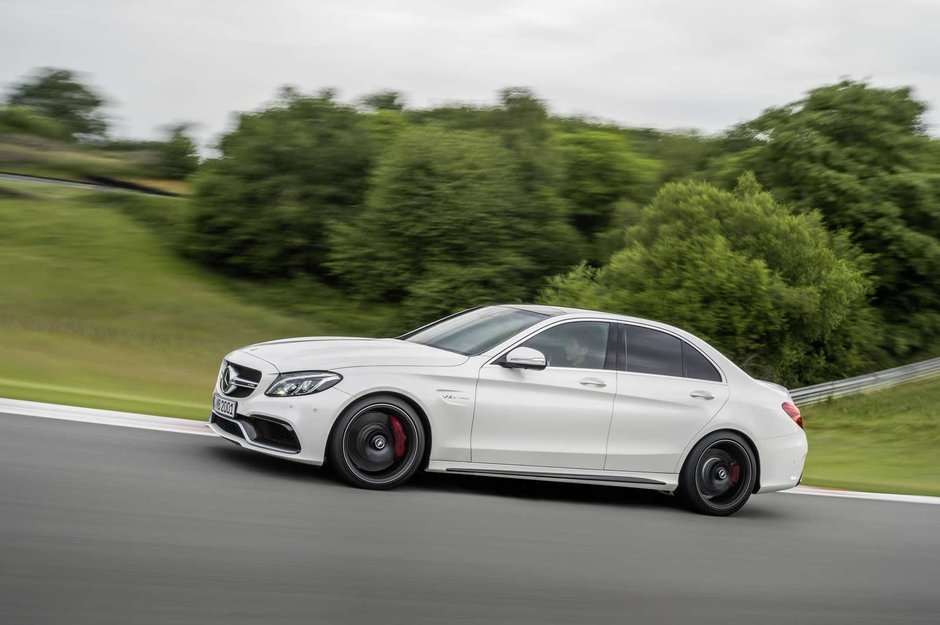 Mercedes C63 AMG - Galerie Foto