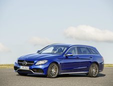 Mercedes C63 AMG - Galerie Foto