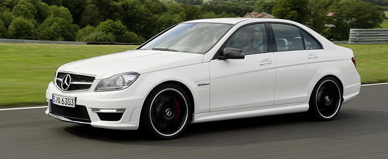 Mercedes C63 AMG isi face din nou aparitia, primele detalii ies la suprafata!