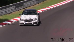 Mercedes C63 AMG revine la Nurburgring pentru o noua runda de teste