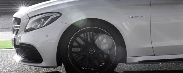 Mercedes C63 Coupe nu se dezice si revine intr-un nou teaser video