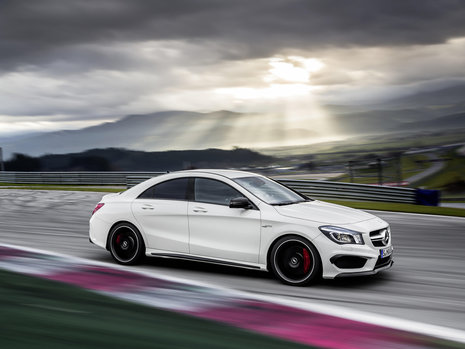 Mercedes CLA45 AMG - Galerie Foto