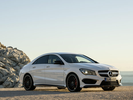 Mercedes CLA45 AMG - Galerie Foto