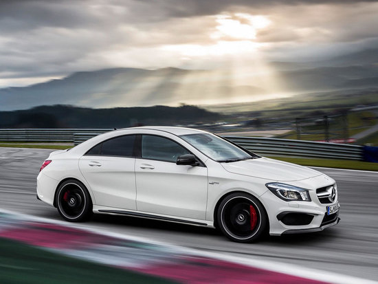 Mercedes CLA45 AMG