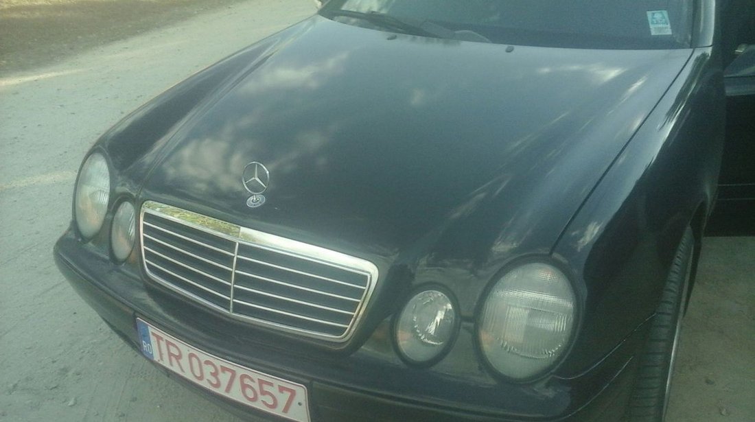 Mercedes CLK 200 2.0 i 2003