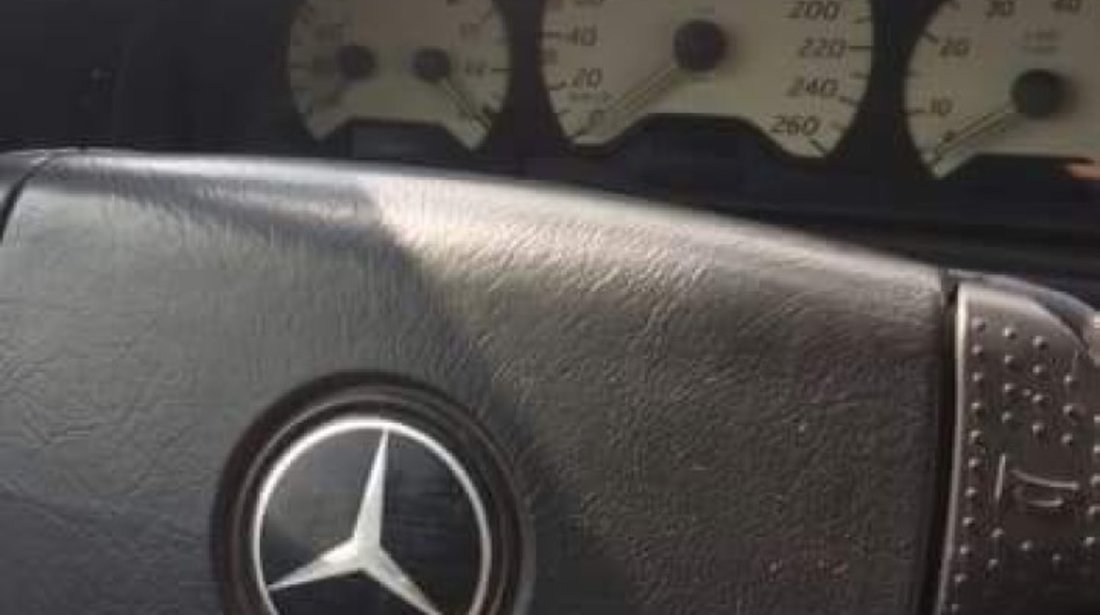 Mercedes CLK 220 2300 2000