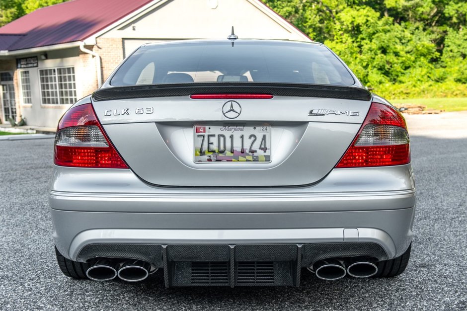 Mercedes CLK63 AMG Black Series de vanzare