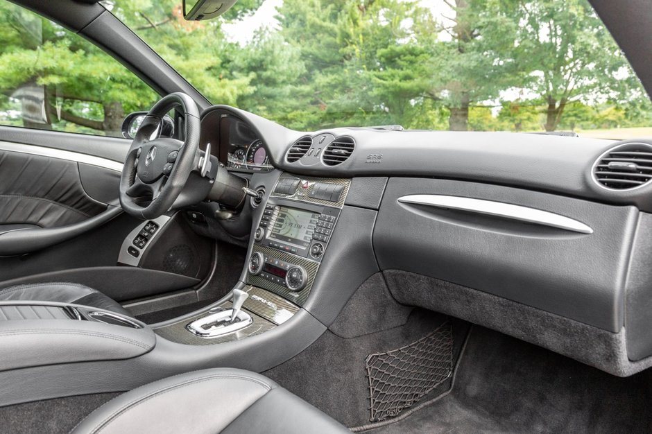 Mercedes CLK63 AMG Black Series de vanzare