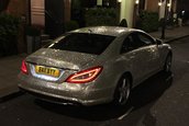 Mercedes CLS incrustat cu diamante