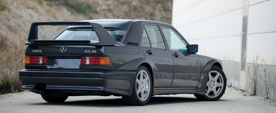 Mercedes desface sampania. Sedanul care a dominat DTM-ul la inceputul anilor '90 implineste trei decenii de la debut Mercedes desface sampania. Sedanul care a dominat DTM-ul la inceputul anilor '90 implineste trei decenii de la debut