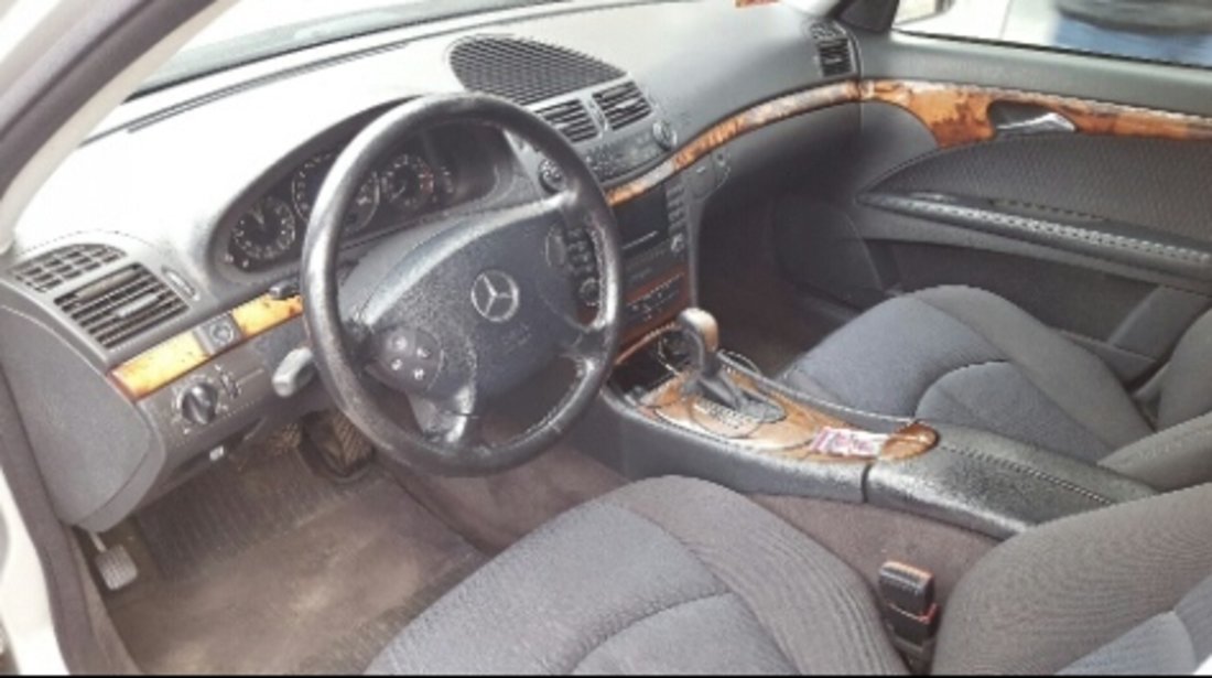 Mercedes E 200 1.8 2004