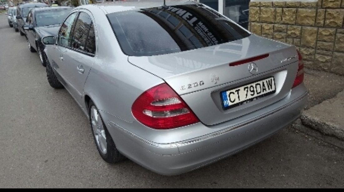 Mercedes E 200 1.8 2004