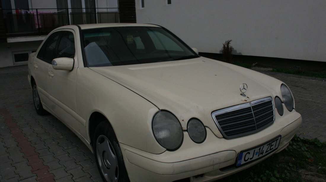 Mercedes E 200 2.0 2000