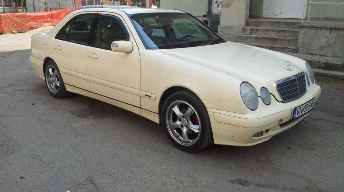 Mercedes E 200 2148