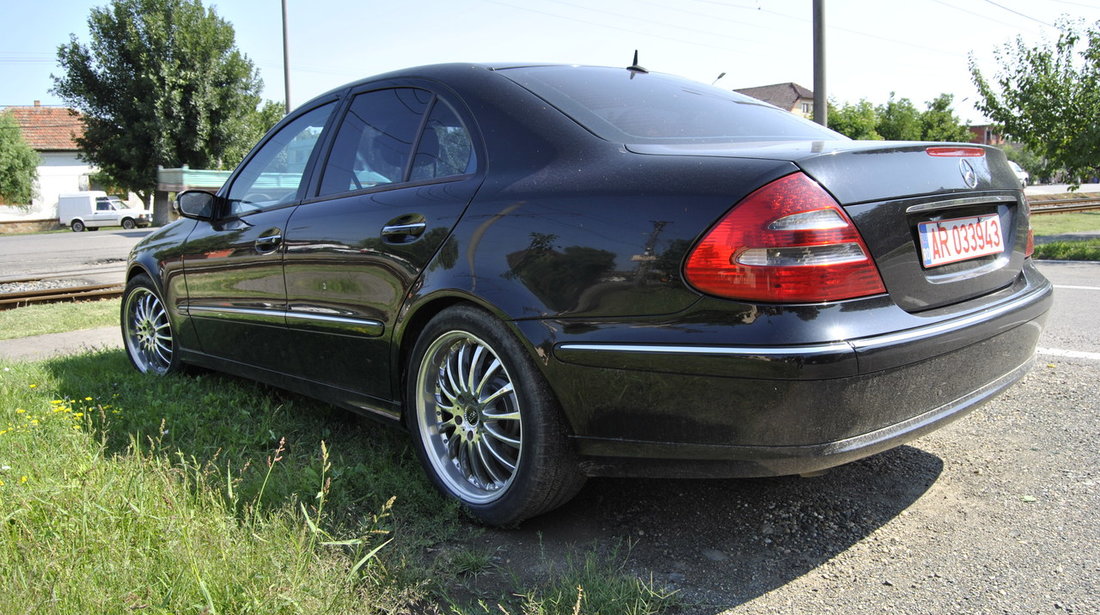 Mercedes E 220 2.2 CDI 2004