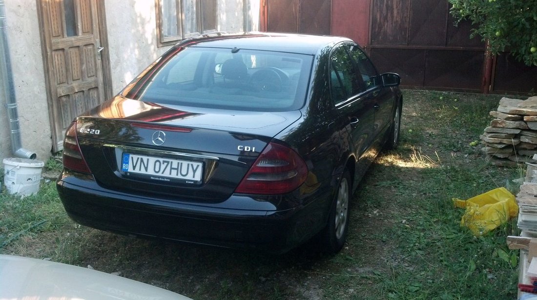 Mercedes E 220 E220CDI 2002