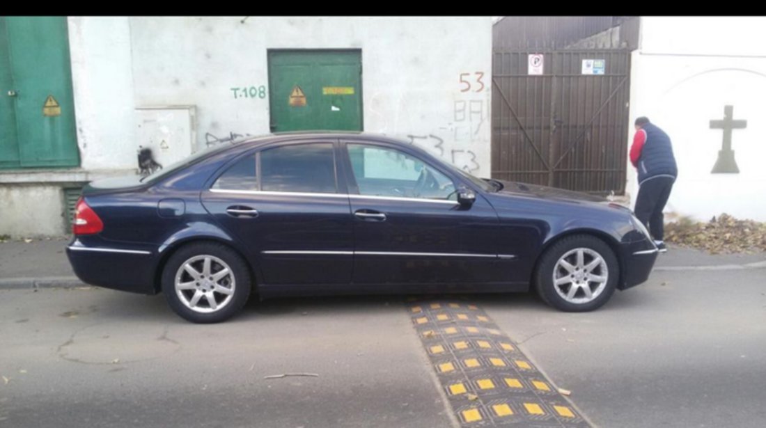 Mercedes E 240 240 Benzina 2003