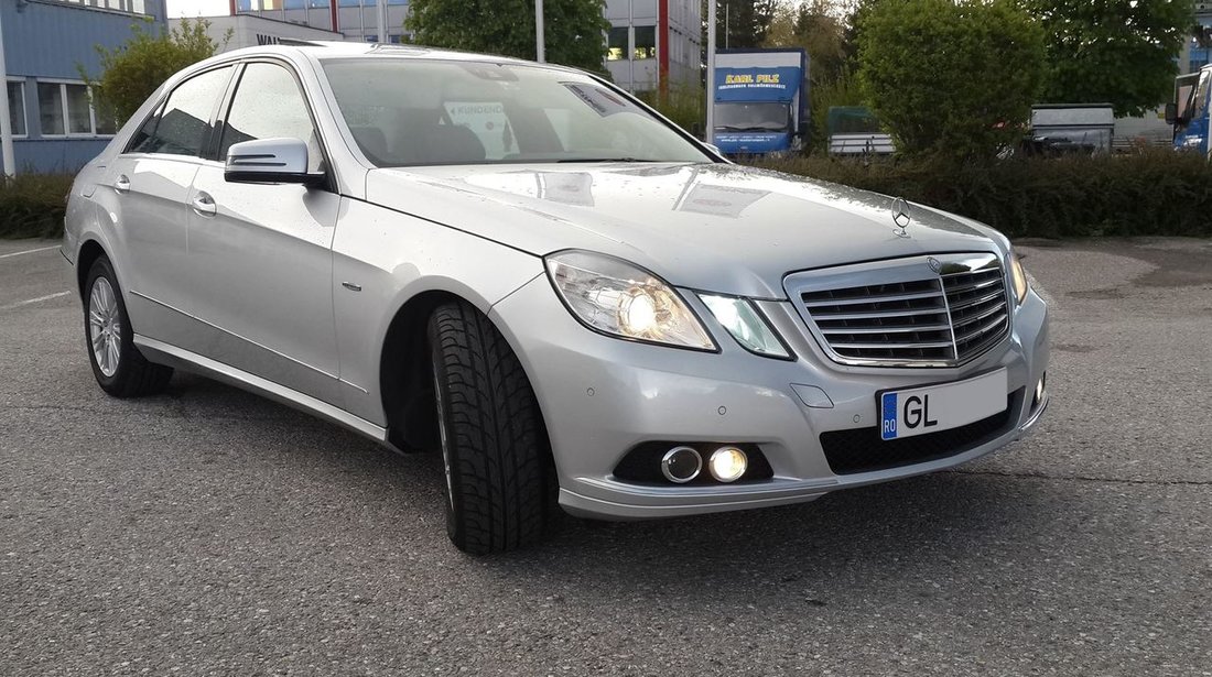 Mercedes E 250 MB E 250 CDI BlueEfficiency 2011