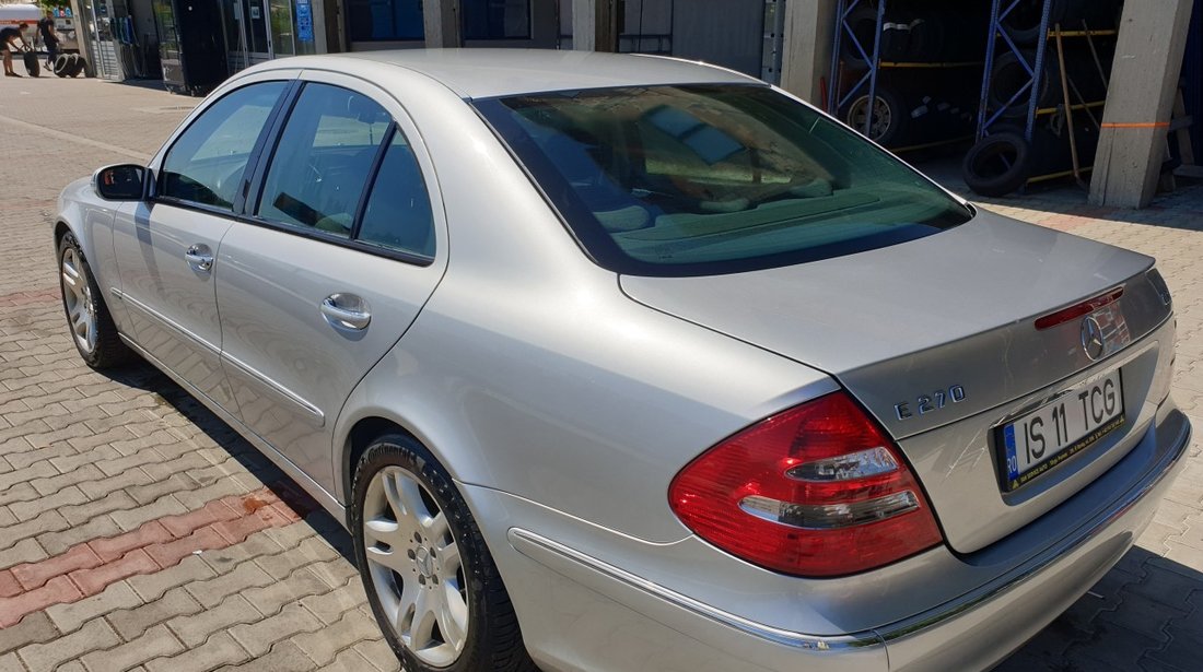 Mercedes E 270 2.7cdi 2004