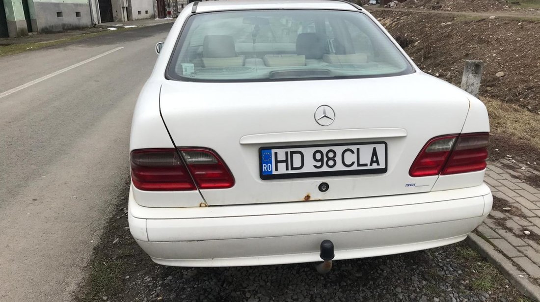 Mercedes E 270 270 CDI 2001