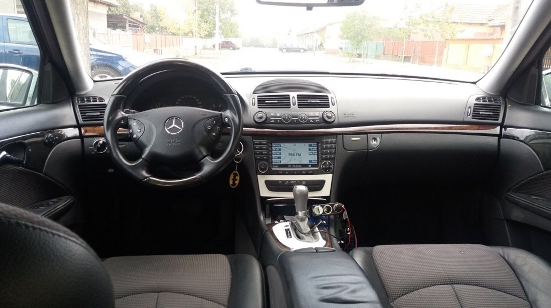 Mercedes E 270 2700 cdi 2002