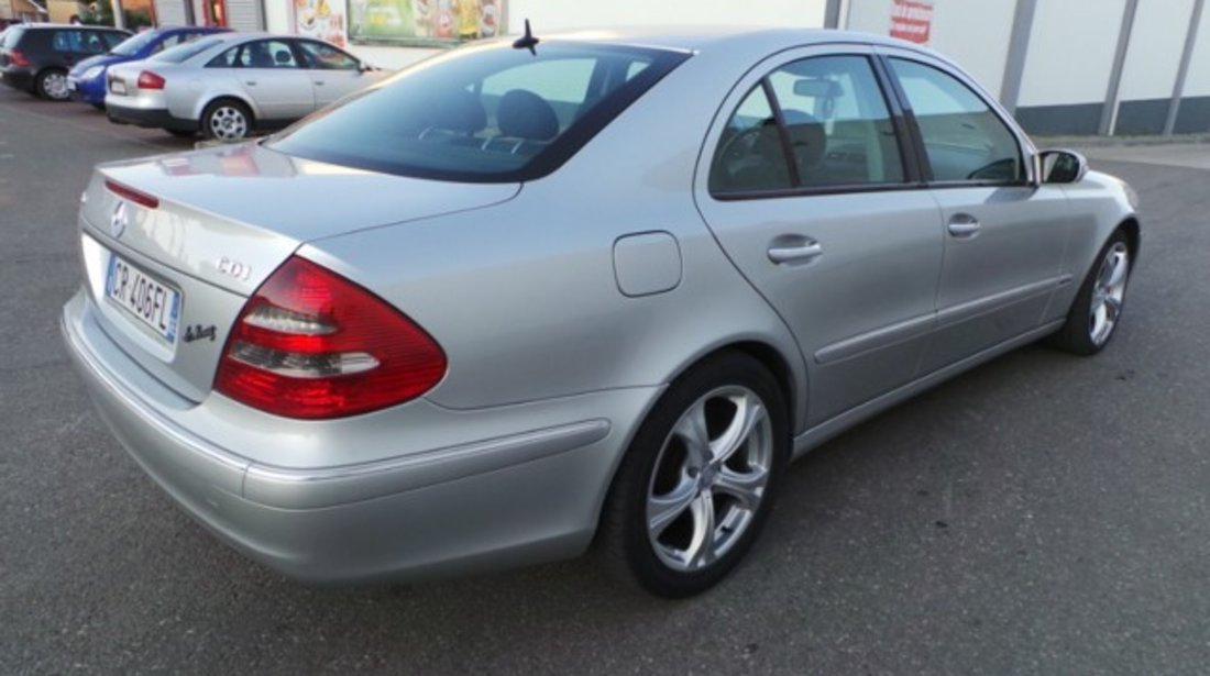 Mercedes E 270 CDI Elegance Automat 2005