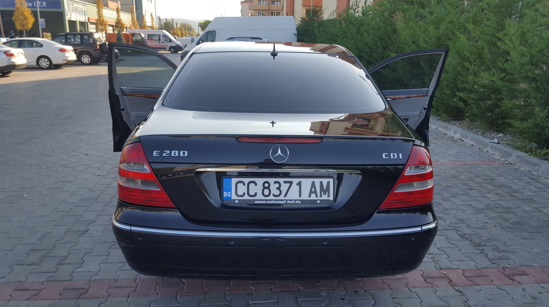 Mercedes E 280 3.2 2004