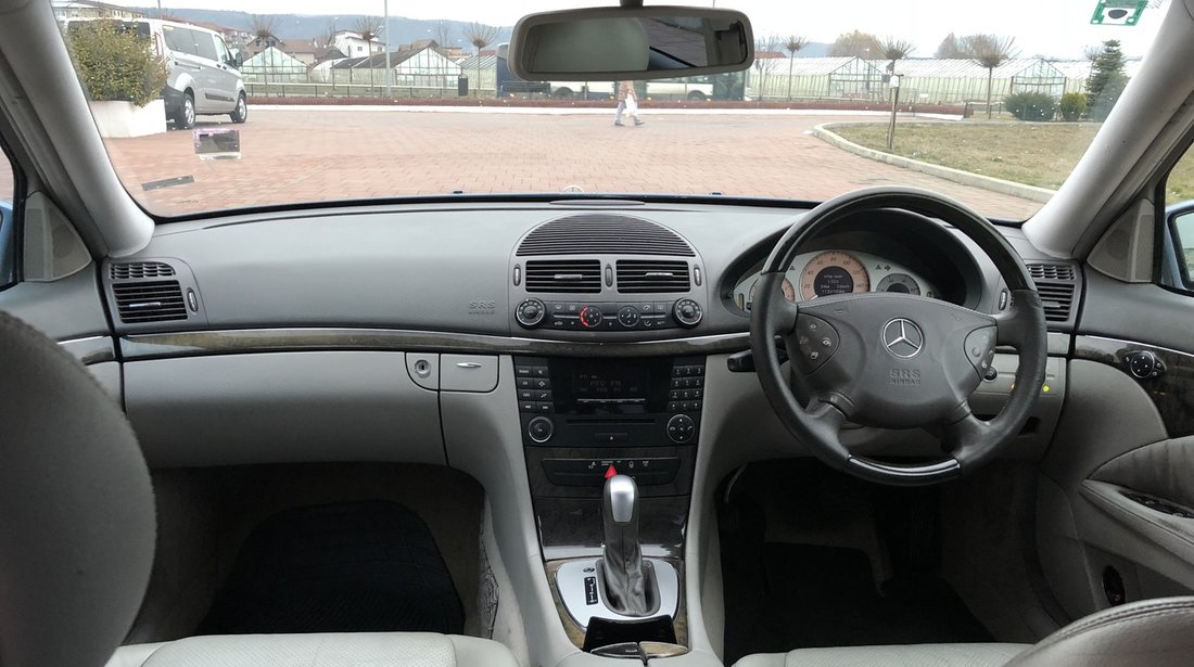 Mercedes E 320 3.2 CDI 2004