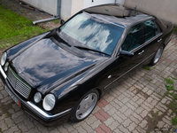 Mercedes E 55 AMG w210 1998 Mercedes E 55 AMG w210 1998