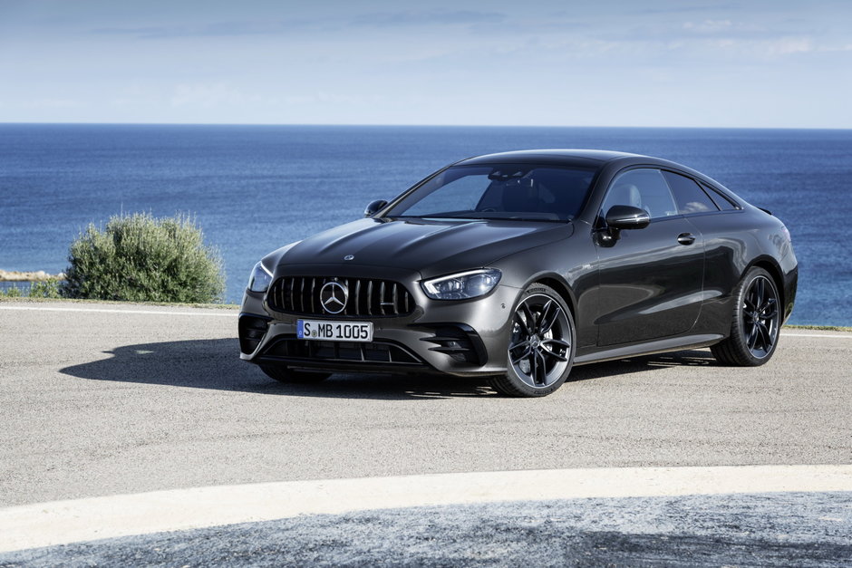 Mercedes E-class Coupe si Cabrio facelift