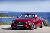 Mercedes E-class Coupe si Cabrio facelift